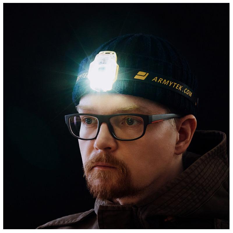 Armytek Crystal monikäyttö valaisin