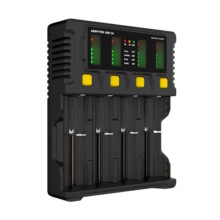 Armytek laturi neljälle akulle