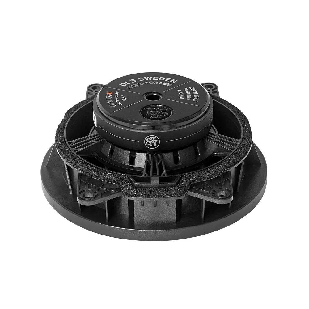 Mallikohtainen midbasso Volvoon DLS-6